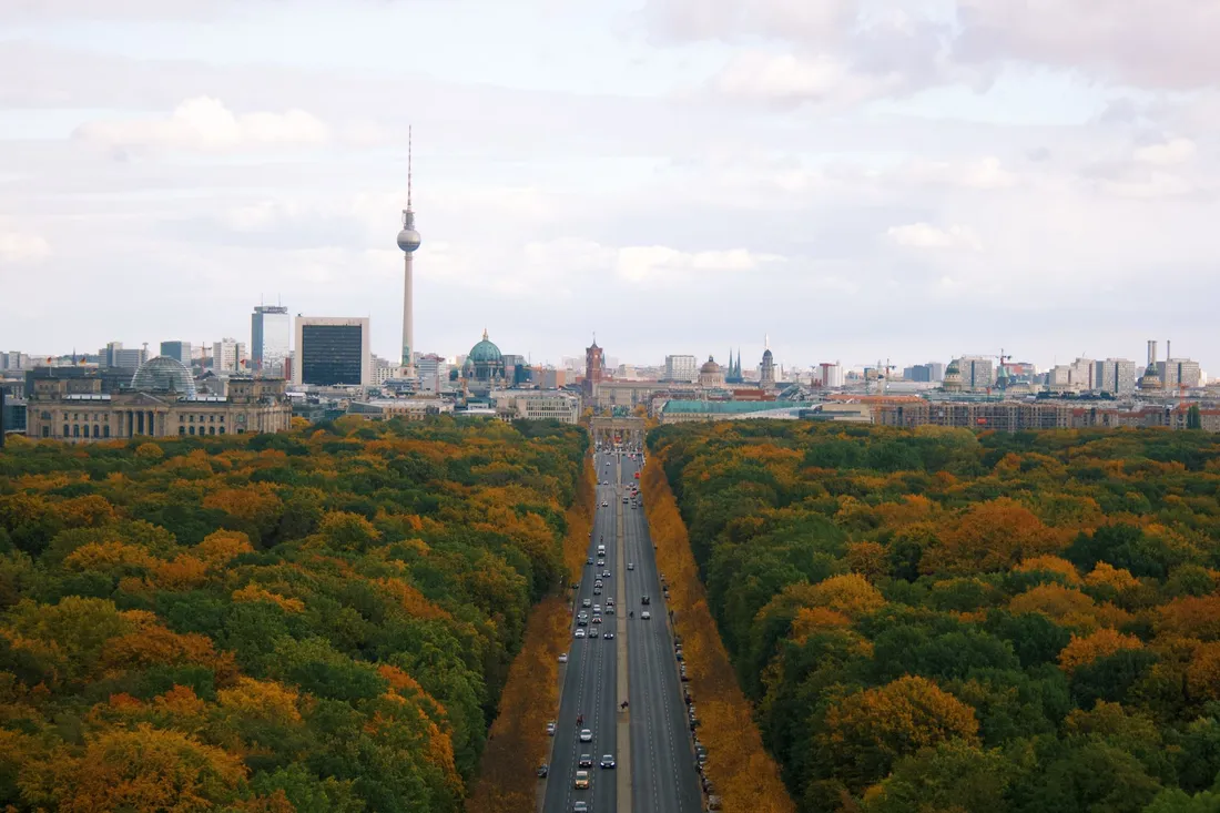 Straßenzug in Berlin-Tiergarten